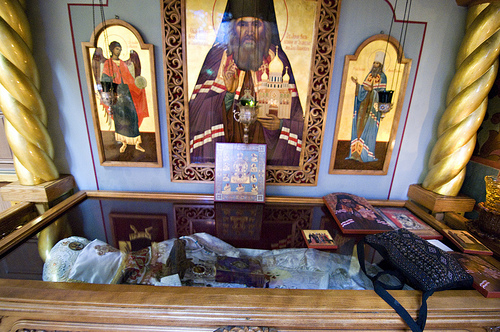 Items people place on a reliquary to be blessed